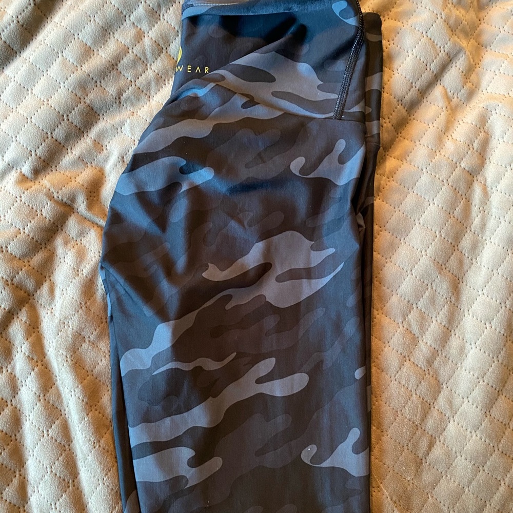 Ryderwear Camo Legging size small